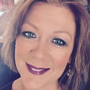 Meet your Posher, Chrissy